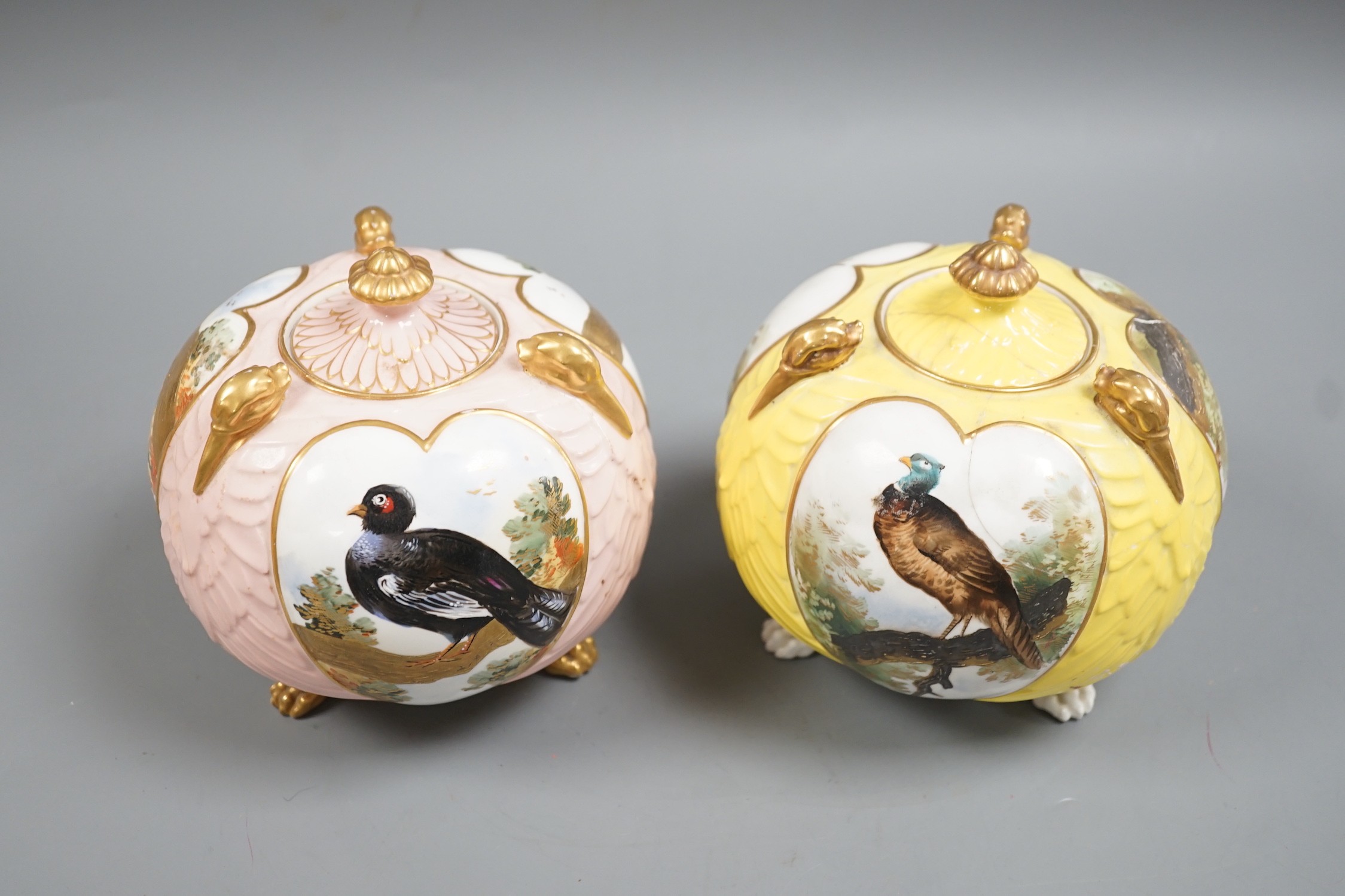 A pair of English porcelain Aesthetic period jars and covers, late 19th century, 14cm total